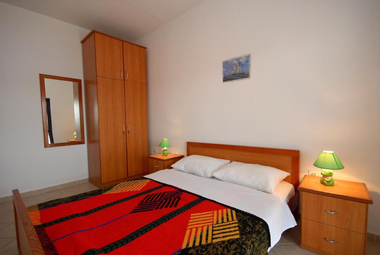 Apartments And Rooms With A Swimming Pool Kali, Ugljan - 14083 Esterno foto
