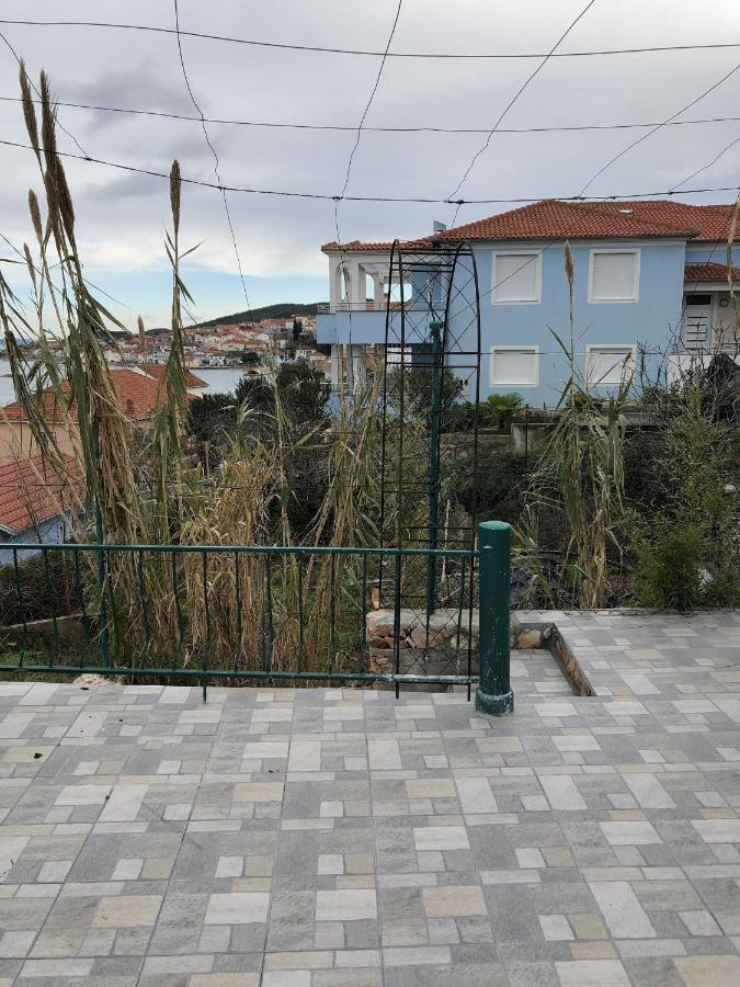 Apartments And Rooms With A Swimming Pool Kali, Ugljan - 14083 Esterno foto